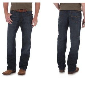 Wrangler Men’s 20X Extreme Relaxed Fit Jeans